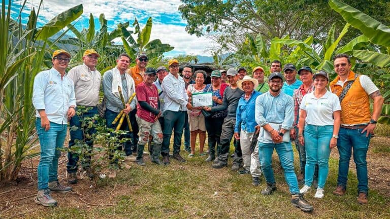250820-270-hectareas-recuperadas-en-Huila-avanza-justicia-agraria-para-campesinos-1280