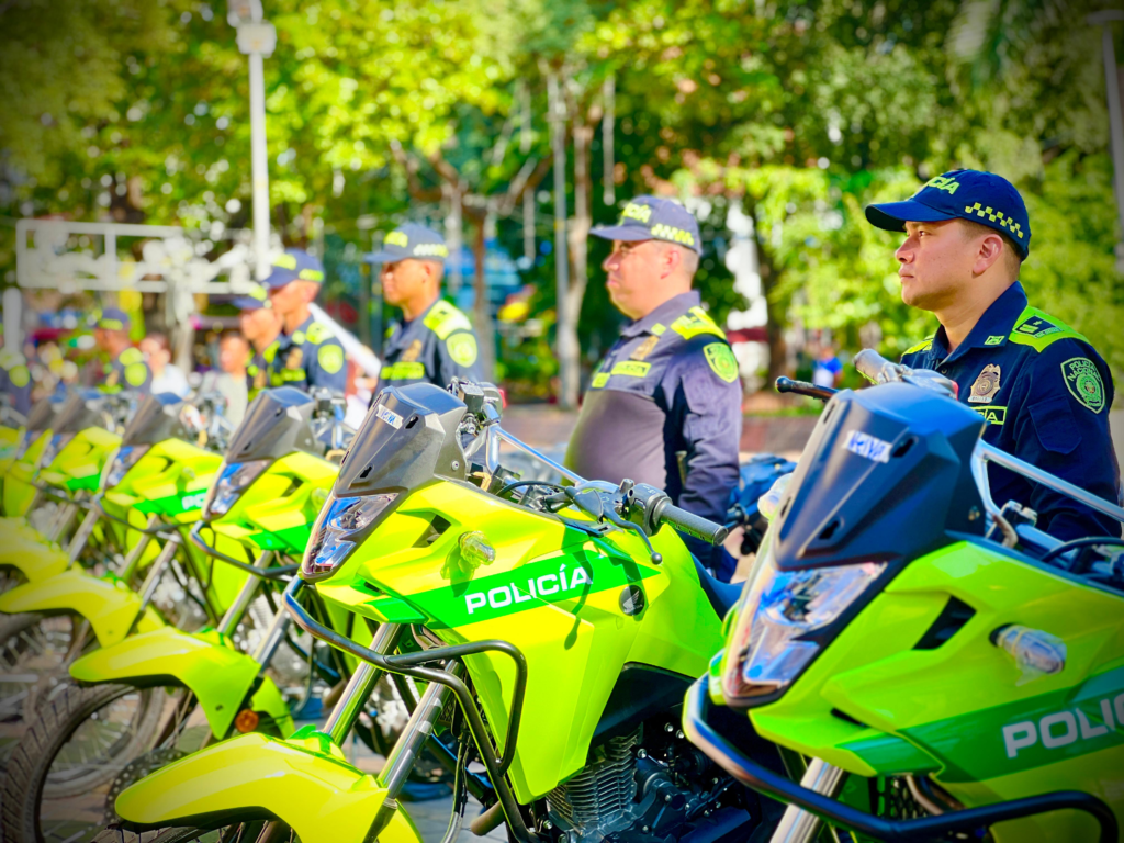 Nuevas motos y puestos de control refuerzan la seguridad en el Huila