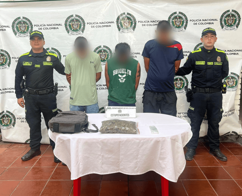 Tres personas capturadas por tráfico de estupefacientes